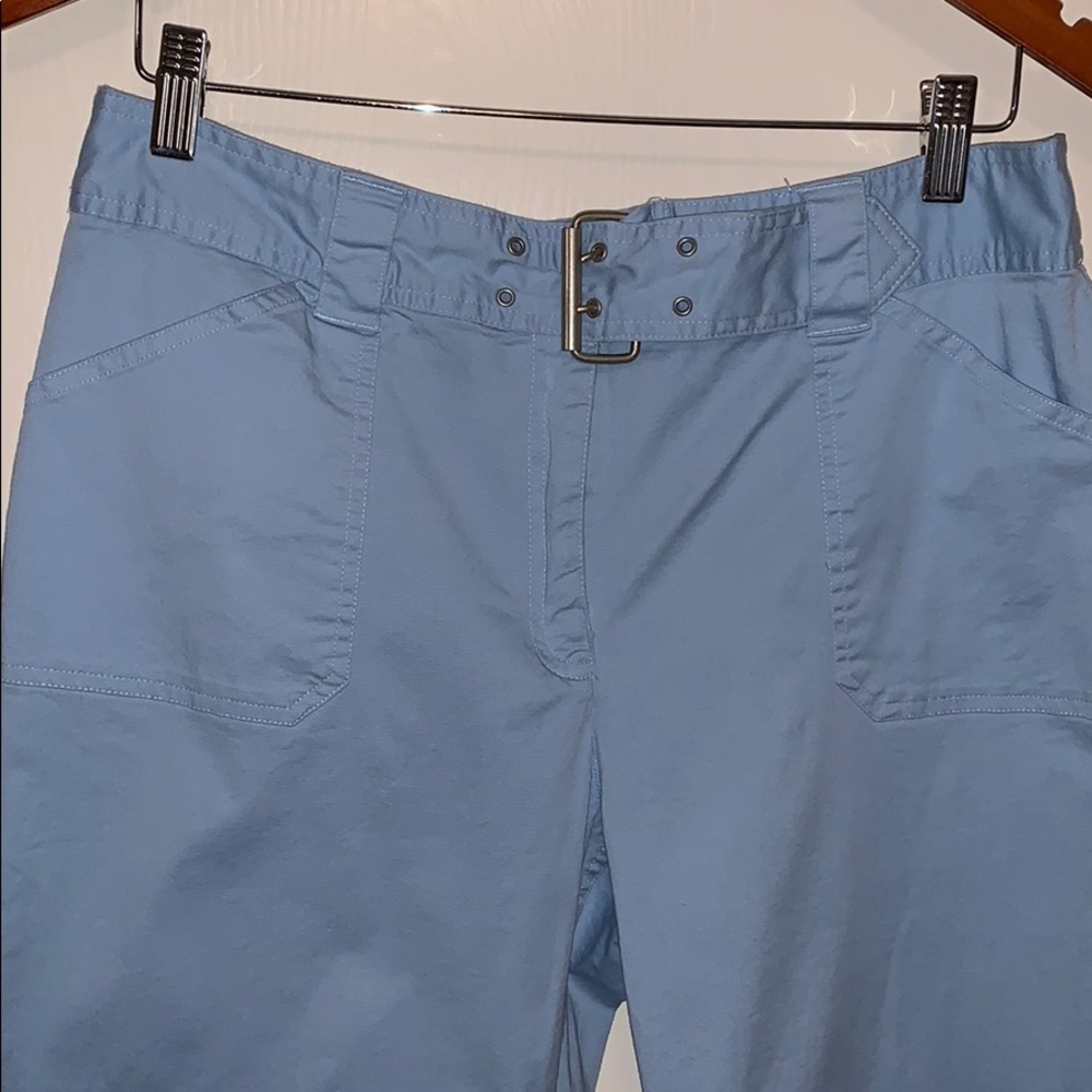 Capris - Picture 2 of 4